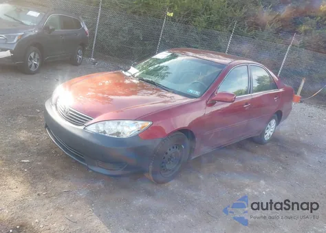 2005 Toyota Camry Le from USA, damaged, VIN 4T1BE32K55U002199